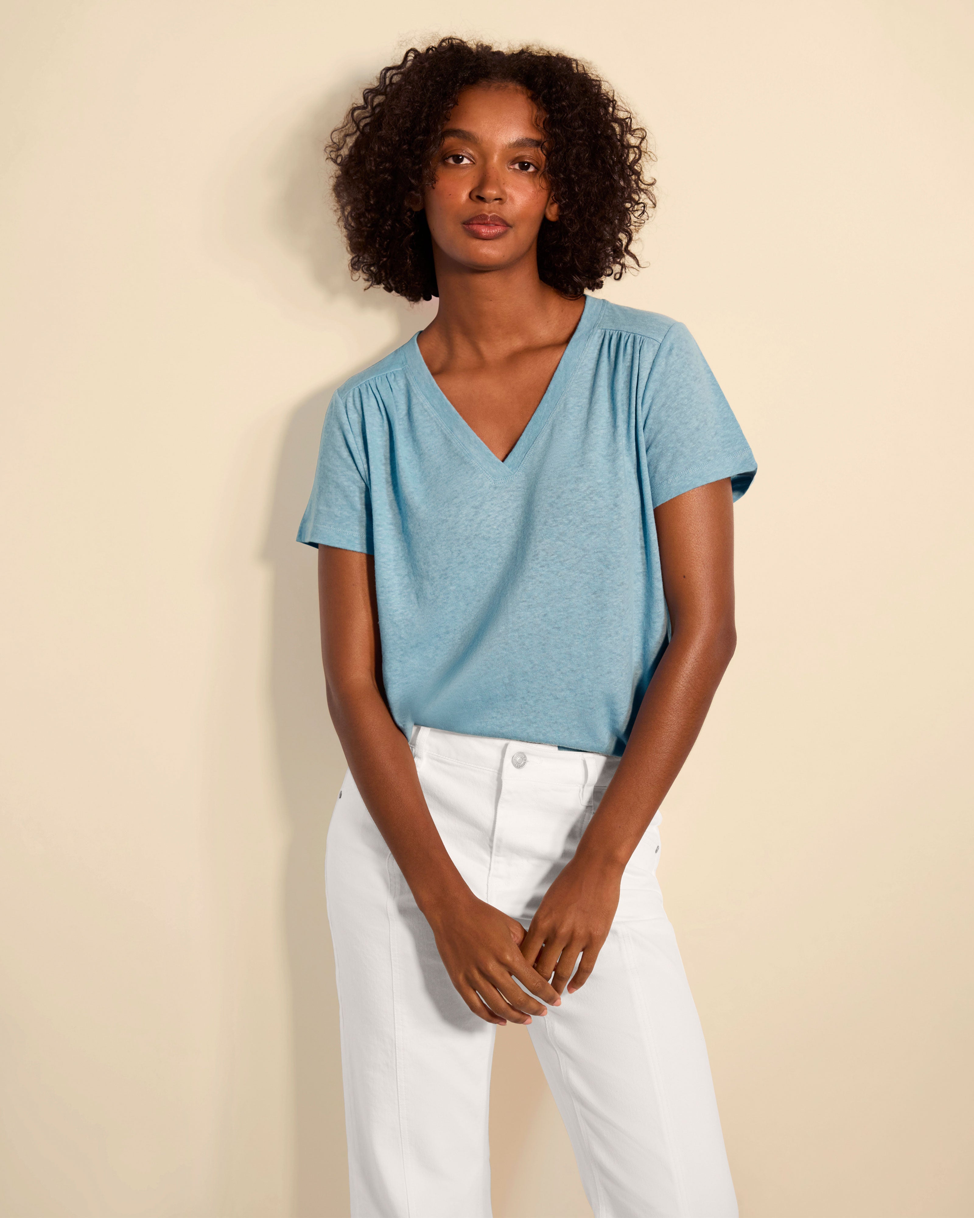 Women's Blue V-neck T-shirt | Dreamy Tee | Cabi – Cabi Clothing