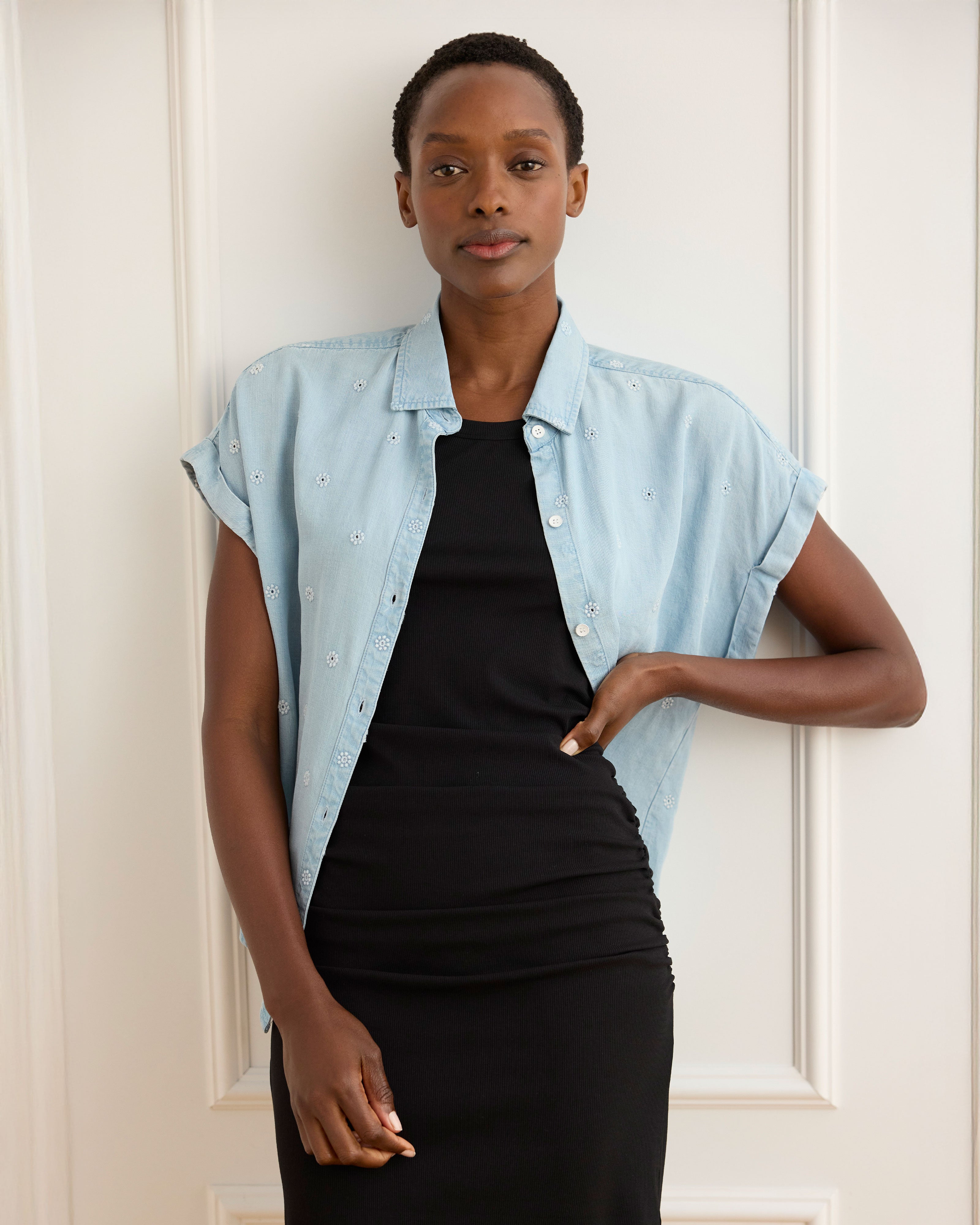 Women's Chambray Top | Petal Stitch Shirt | Cabi – Cabi Clothing