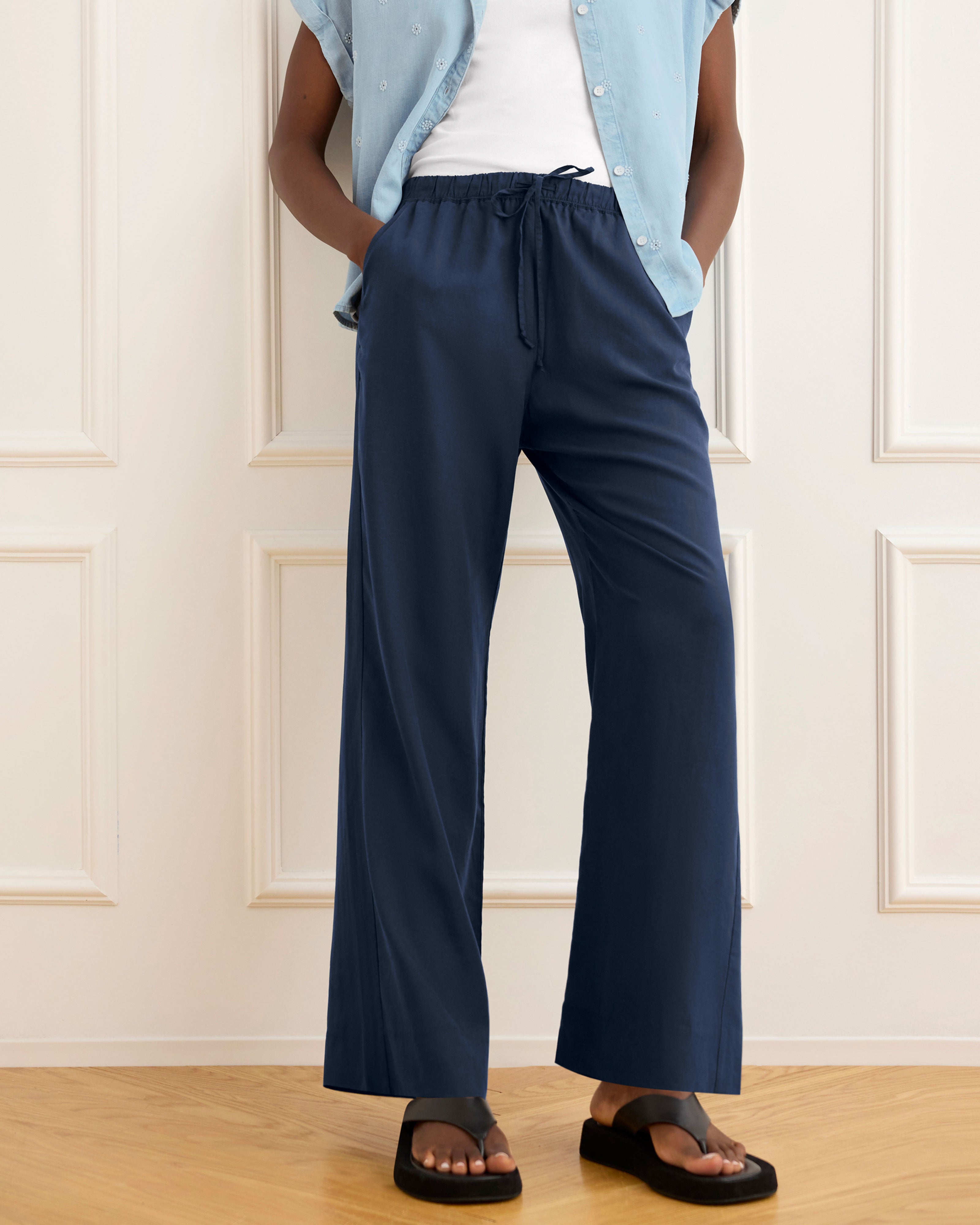 Women's Navy Wide leg Pants | Coastline Pant – Cabi Clothing