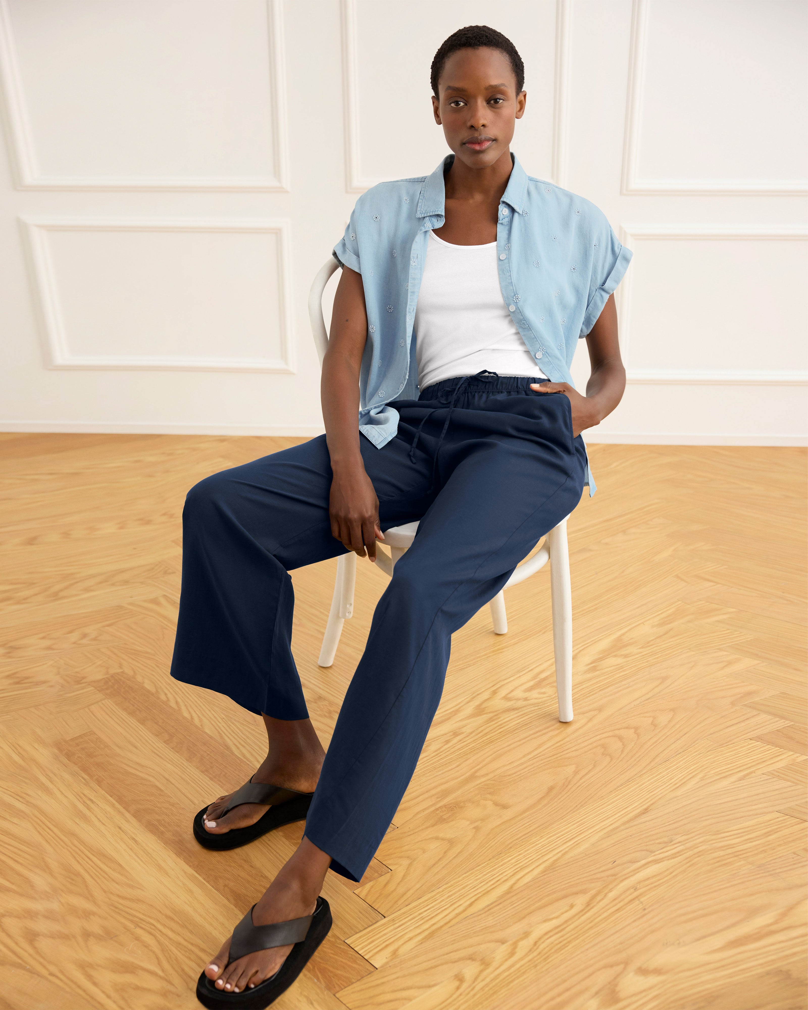 Women's Navy Wide leg Pants | Coastline Pant – Cabi Clothing