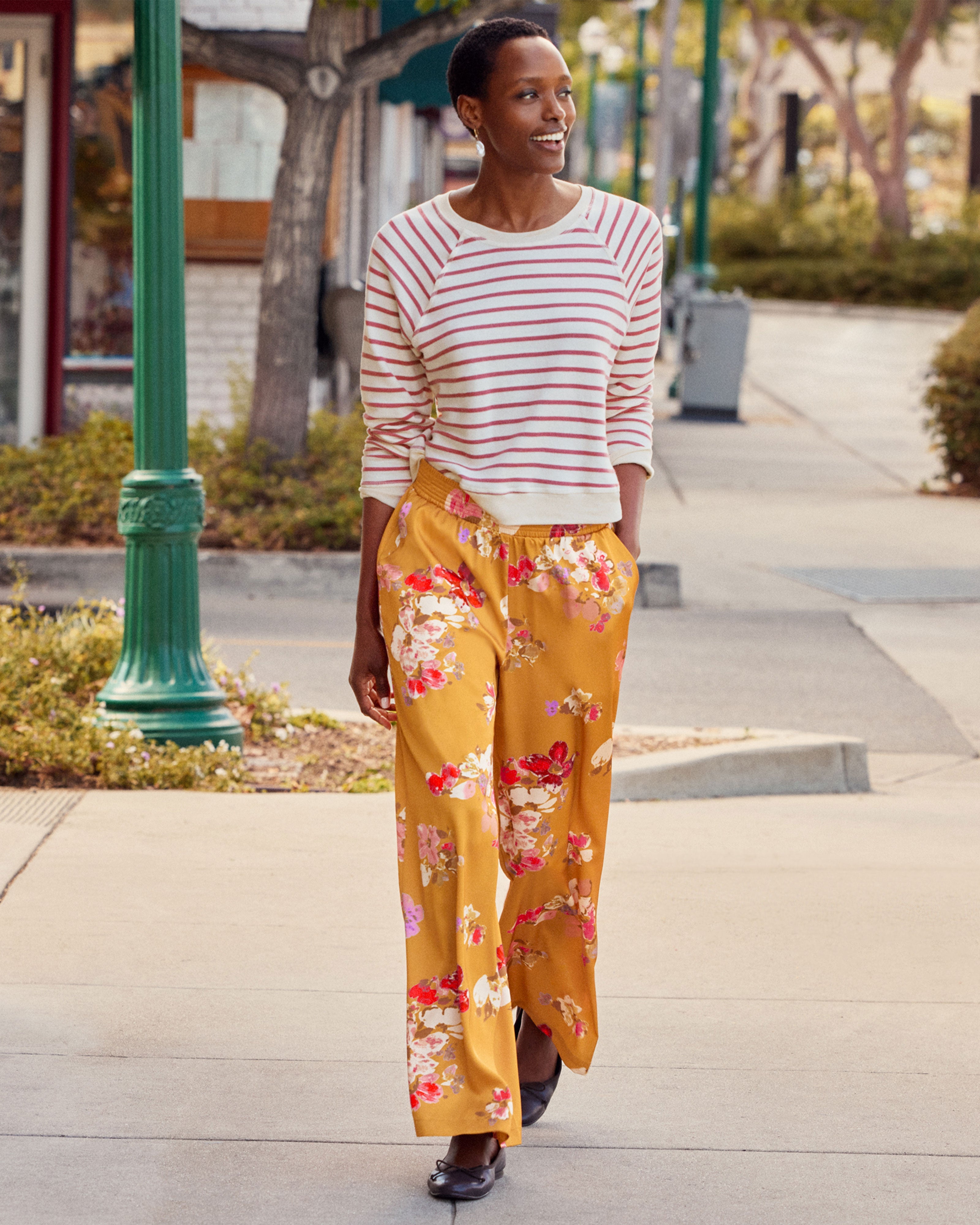 Women's Satin Floral Pants | Goldie Pant – Cabi Clothing