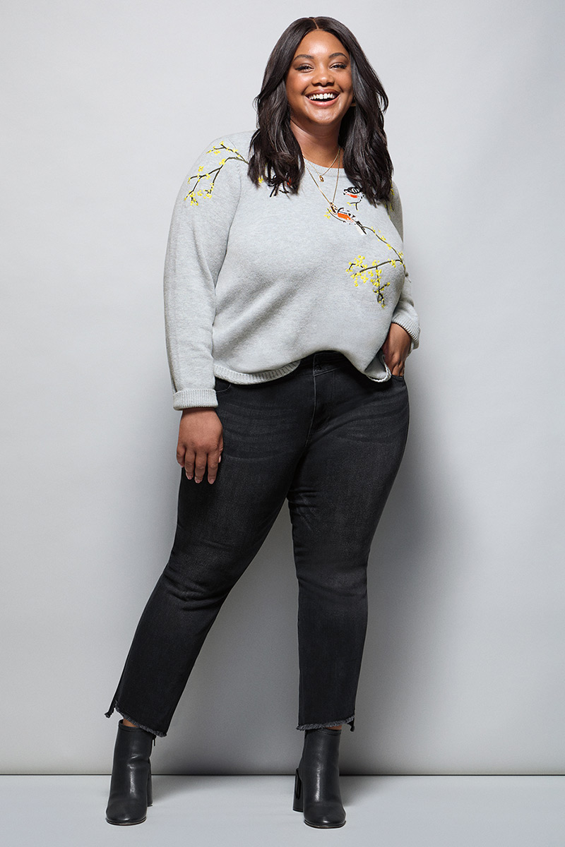 Model Wearing Songbird Pullover in Heather Gray, High-Low Crop in Washed Black, Fable Necklace in Gold.